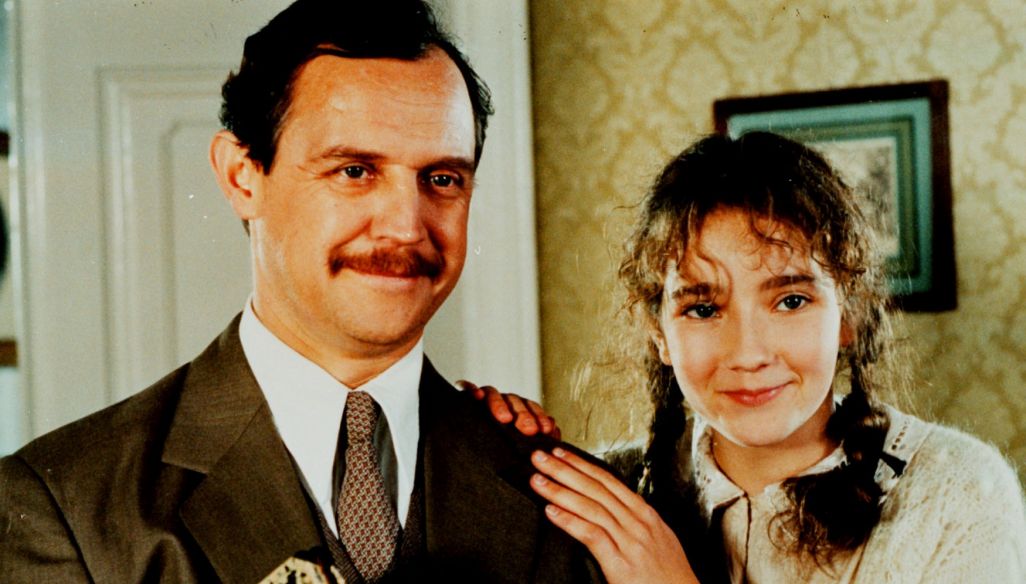 uid_9bfced5ea8074bd89fab2624129948b1_width_1026_play_0_pos_0_gs_0_height_584