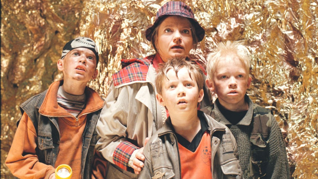 uid_e06b5137214841eaa6b95d3c4ada8f40_width_1280_play_0_pos_0_gs_0_height_720